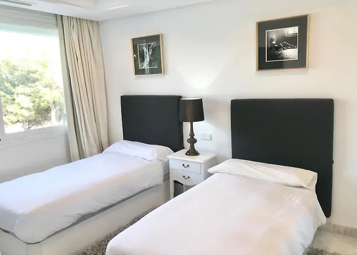 Marina Mariola Marbella