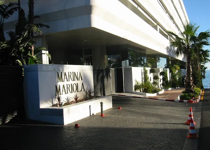 Marina Mariola