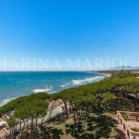 Marina Mariola Semesteranläggning (resort) *