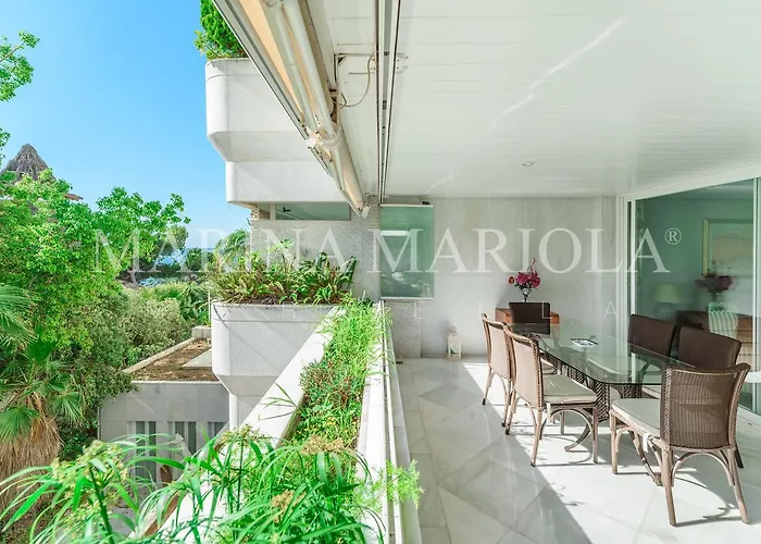 Marina Mariola Marbella