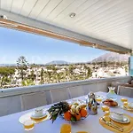 Marina Mariola Resort