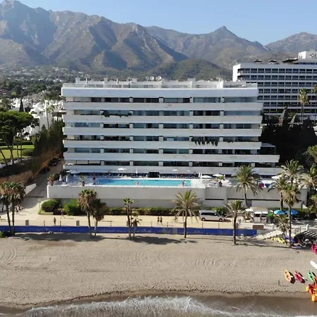 Marina Mariola Üdülőközpont Marbella